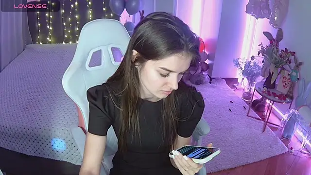 Ann Wood online show from March 16, 2026, 7:49 pm