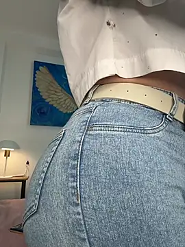 Viictoria-Jones online show from March 4, 2026, 11:07 am