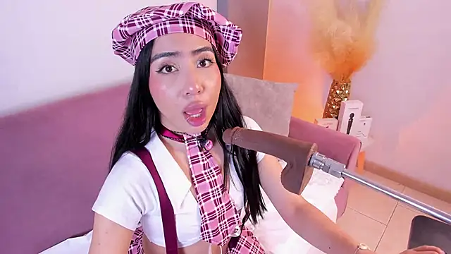 Snapshot of Valecute_ chatting on May 24, 2026, 8:09 pm Valecute online show from May 24, 2026, 8:09 pm