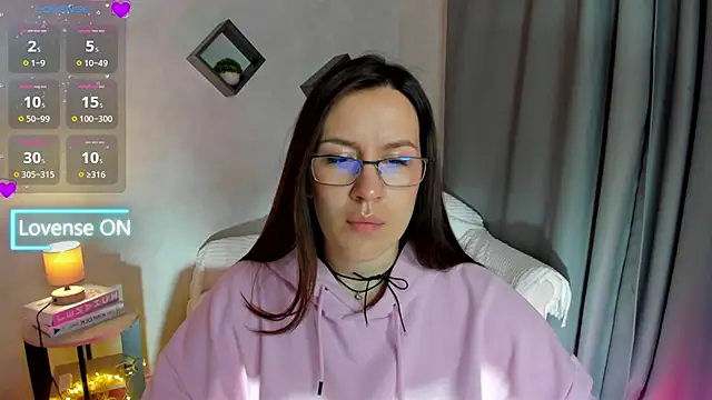 Snapshot of asti_bubbles chatting on May 15, 2026, 12:41 am asti bubbles online show from May 15, 2026, 12:41 am