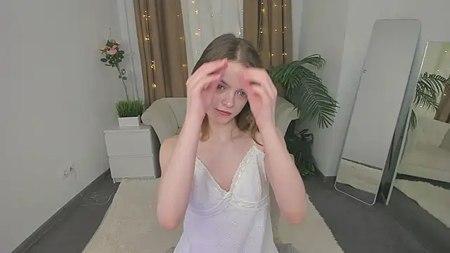  Molly Coy  online show from February 23, 2026, 7:42 am