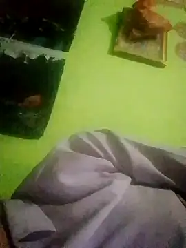 wifedesi7050 online show from March 23, 2026, 5:46 pm