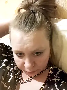 Snapshot of KiraStanton chatting on April 9, 2026, 6:25 pm KiraStanton online show from April 9, 2026, 6:25 pm