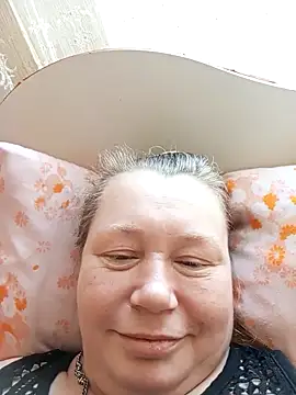 Snapshot of KiraStanton chatting on May 8, 2026, 11:25 am KiraStanton online show from May 8, 2026, 11:25 am