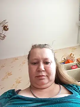 Snapshot of KiraStanton chatting on April 16, 2026, 12:28 pm KiraStanton online show from April 16, 2026, 12:28 pm