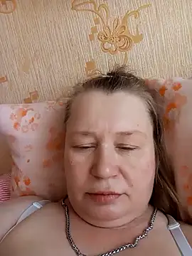 Snapshot of KiraStanton chatting on May 7, 2026, 1:58 pm KiraStanton online show from May 7, 2026, 1:58 pm