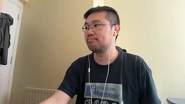 Snapshot of jasonryu2025 chatting on May 23, 2026, 1:32 pm jasonryu2025 online show from May 23, 2026, 1:32 pm