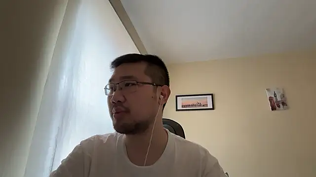 jasonryu2025 online show from March 23, 2026, 9:42 am