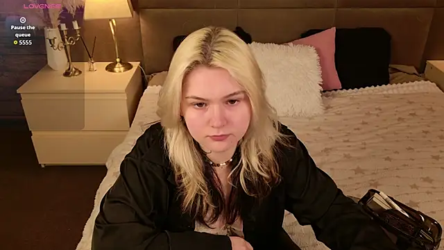 Snapshot of Ivy_Marlowe chatting on May 29, 2026, 2:12 pm Ivy Marlowe online show from May 29, 2026, 2:12 pm
