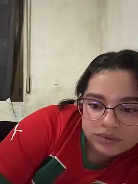 Snapshot of andrea2411 chatting on March 6, 2026, 9:43 pm andrea2411 online show from March 6, 2026, 9:43 pm