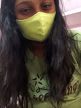 Snapshot of Shaliniqueen chatting on March 4, 2026, 10:34 am Shaliniqueen online show from March 4, 2026, 10:34 am