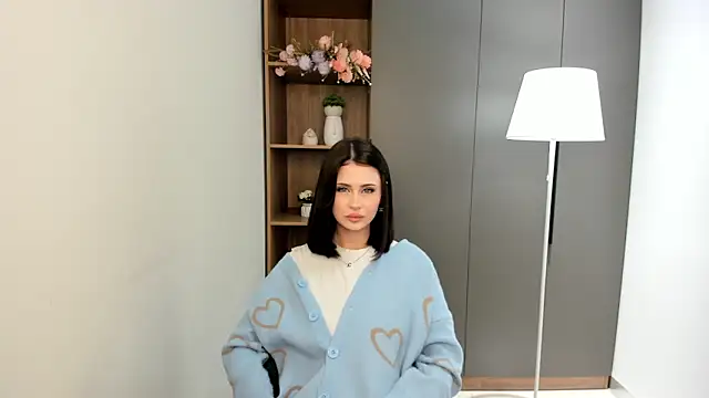 KerrieWeigel online show from February 21, 2026, 9:22 am