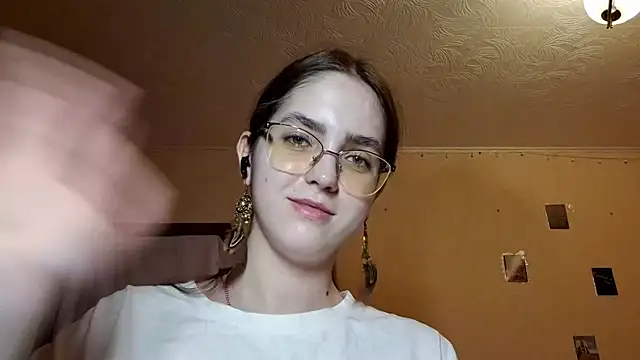 Snapshot of Katelemon chatting on March 29, 2026, 2:52 pm Katelemon online show from March 29, 2026, 2:52 pm