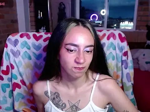  samantha342 online show from April 25, 2026, 11:24 pm