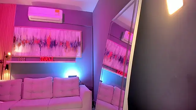 Snapshot of janinne_lu chatting on March 20, 2026, 11:00 am janinne lu online show from March 20, 2026, 11:00 am