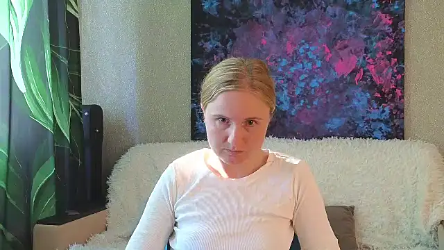 Snapshot of Lanavi_Smile chatting on July 17, 2026, 6:10 am Lanavi Smile online show from July 17, 2026, 6:10 am