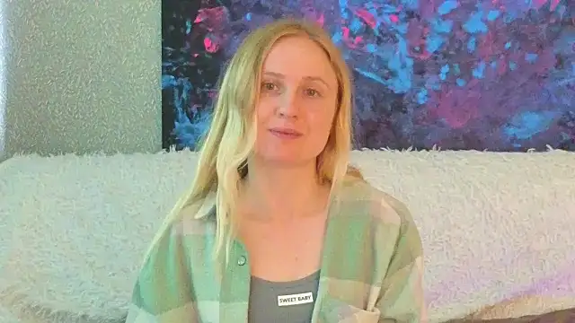 Snapshot of Lanavi_Smile chatting on June 16, 2026, 6:13 am Lanavi Smile online show from June 16, 2026, 6:13 am
