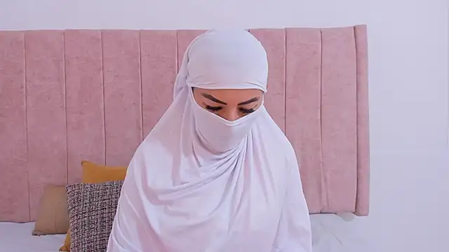 Snapshot of _jamiila chatting on February 28, 2026, 2:06 pm jamiila online show from February 28, 2026, 2:06 pm