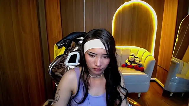 Snapshot of Daphne_nicole_b chatting on March 16, 2026, 12:42 pm Daphne nicole b online show from March 16, 2026, 12:42 pm