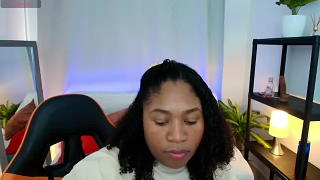 Megan-Small online show from February 24, 2026, 7:37 pm