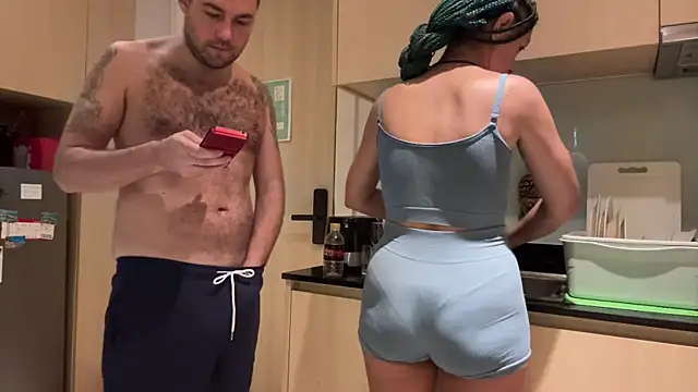 Snapshot of alpsXsiberia chatting on April 5, 2026, 8:32 am alpsXsiberia online show from April 5, 2026, 8:32 am