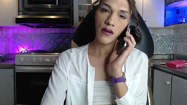 Snapshot of CrisOzzz chatting on May 1, 2026, 5:51 pm CrisOzzz online show from May 1, 2026, 5:51 pm