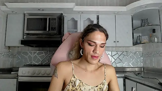 Snapshot of CrisOzzz chatting on March 11, 2026, 6:24 pm CrisOzzz online show from March 11, 2026, 6:24 pm