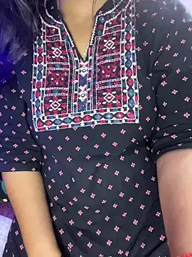 Snapshot of Queenlipx chatting on April 9, 2026, 4:46 pm Queenlipx online show from April 9, 2026, 4:46 pm