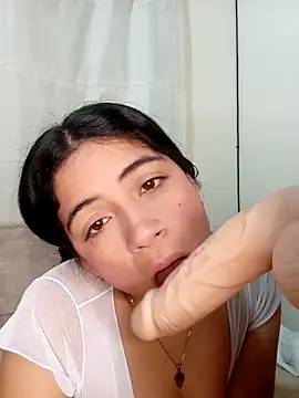 Snapshot of Mariian_Zeller chatting on March 15, 2026, 10:11 am Mariian Zeller online show from March 15, 2026, 10:11 am