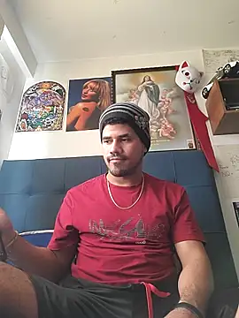 Snapshot of Latins_on_fire chatting on June 7, 2026, 3:06 pm Latins on fire online show from June 7, 2026, 3:06 pm