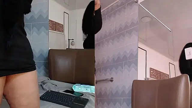 SophiiaBoston online show from February 24, 2026, 11:55 am