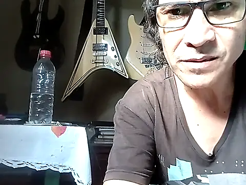 vladsexyguitar online show from March 16, 2026, 5:16 pm