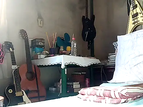 Snapshot of vladsexyguitar chatting on February 22, 2026, 12:29 pm vladsexyguitar online show from February 22, 2026, 12:29 pm