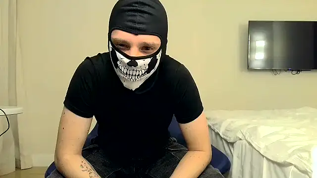 Snapshot of RyanRubber chatting on March 20, 2026, 7:04 pm RyanRubber online show from March 20, 2026, 7:04 pm