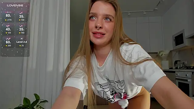 Snapshot of toffeepads1 chatting on March 12, 2026, 5:45 am toffeepads1 online show from March 12, 2026, 5:45 am