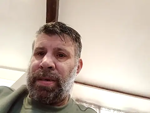 Snapshot of stud2512 chatting on April 10, 2026, 4:14 pm stud2512 online show from April 10, 2026, 4:14 pm