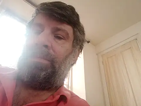 Snapshot of stud2512 chatting on March 5, 2026, 10:56 am stud2512 online show from March 5, 2026, 10:56 am