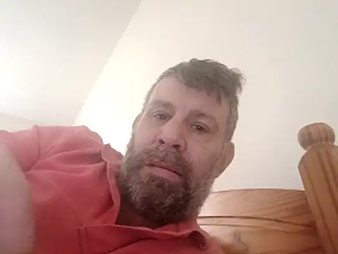 Snapshot of stud2512 chatting on March 15, 2026, 2:57 pm stud2512 online show from March 15, 2026, 2:57 pm