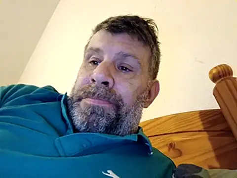 Snapshot of stud2512 chatting on March 9, 2026, 4:54 pm stud2512 online show from March 9, 2026, 4:54 pm