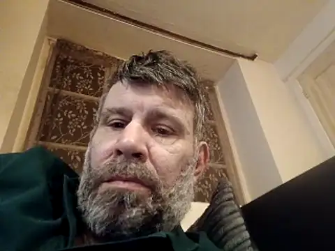 Snapshot of stud2512 chatting on March 29, 2026, 9:49 pm stud2512 online show from March 29, 2026, 9:49 pm