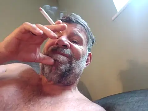 Snapshot of stud2512 chatting on May 23, 2026, 5:12 pm stud2512 online show from May 23, 2026, 5:12 pm