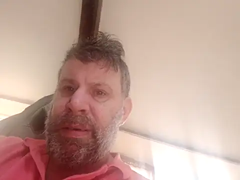 Snapshot of stud2512 chatting on March 14, 2026, 12:33 pm stud2512 online show from March 14, 2026, 12:33 pm