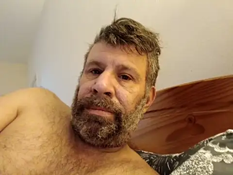 Snapshot of stud2512 chatting on April 14, 2026, 6:07 am stud2512 online show from April 14, 2026, 6:07 am