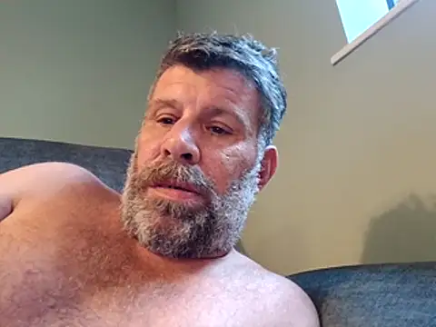 Snapshot of stud2512 chatting on May 26, 2026, 6:39 pm stud2512 online show from May 26, 2026, 6:39 pm