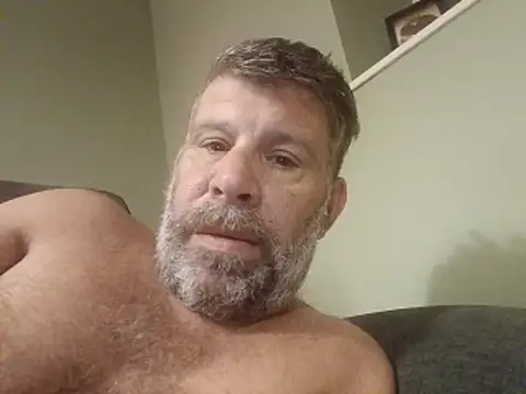 Snapshot of stud2512 chatting on May 19, 2026, 9:00 pm stud2512 online show from May 19, 2026, 9:00 pm
