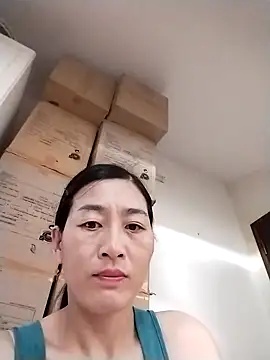 Snapshot of lris-Beauty77 chatting on April 26, 2026, 9:56 pm lris-Beauty77 online show from April 26, 2026, 9:56 pm