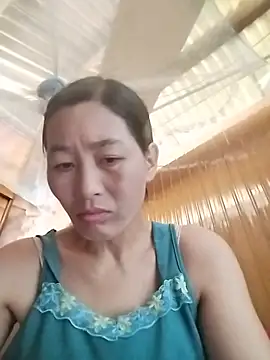 Snapshot of lris-Beauty77 chatting on May 15, 2026, 3:48 am lris-Beauty77 online show from May 15, 2026, 3:48 am