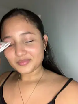 laly spank online show from March 4, 2026, 11:12 pm