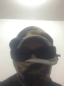 Snapshot of Bam753 chatting on February 21, 2026, 8:44 pm Bam753 online show from February 21, 2026, 8:44 pm