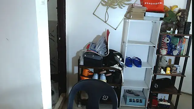 sweetasian zoe online show from May 13, 2026, 7:04 am